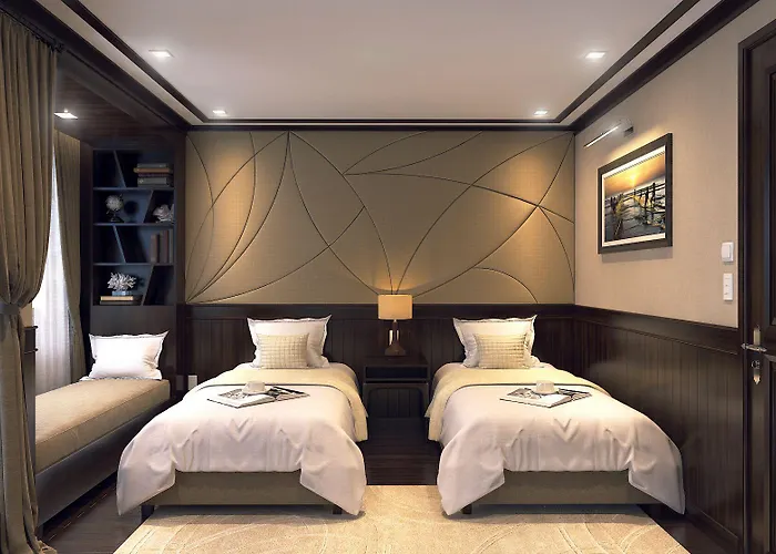 Peony Cruises Ha Long
