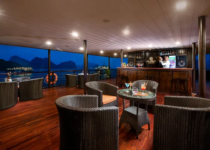 Peony Cruises  Ha Long