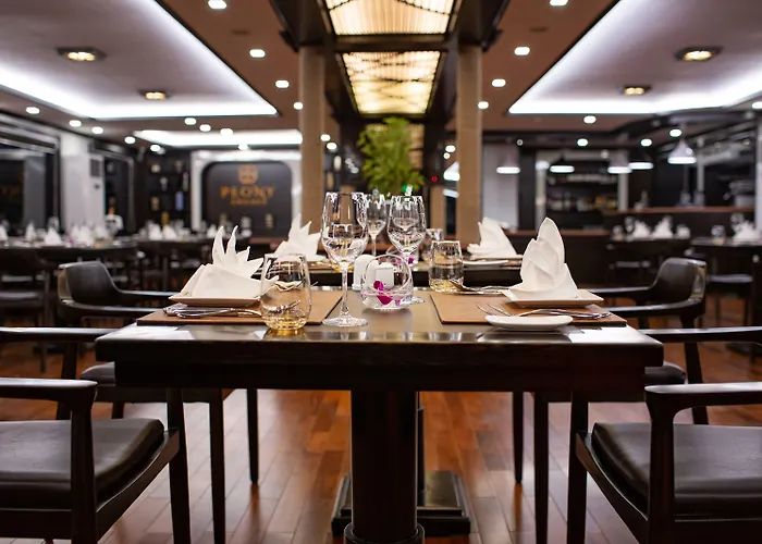 Peony Cruises Ha Long